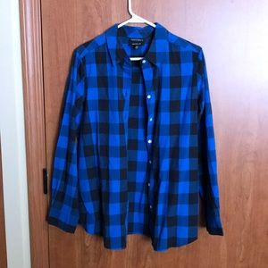 Women’s button down flannel